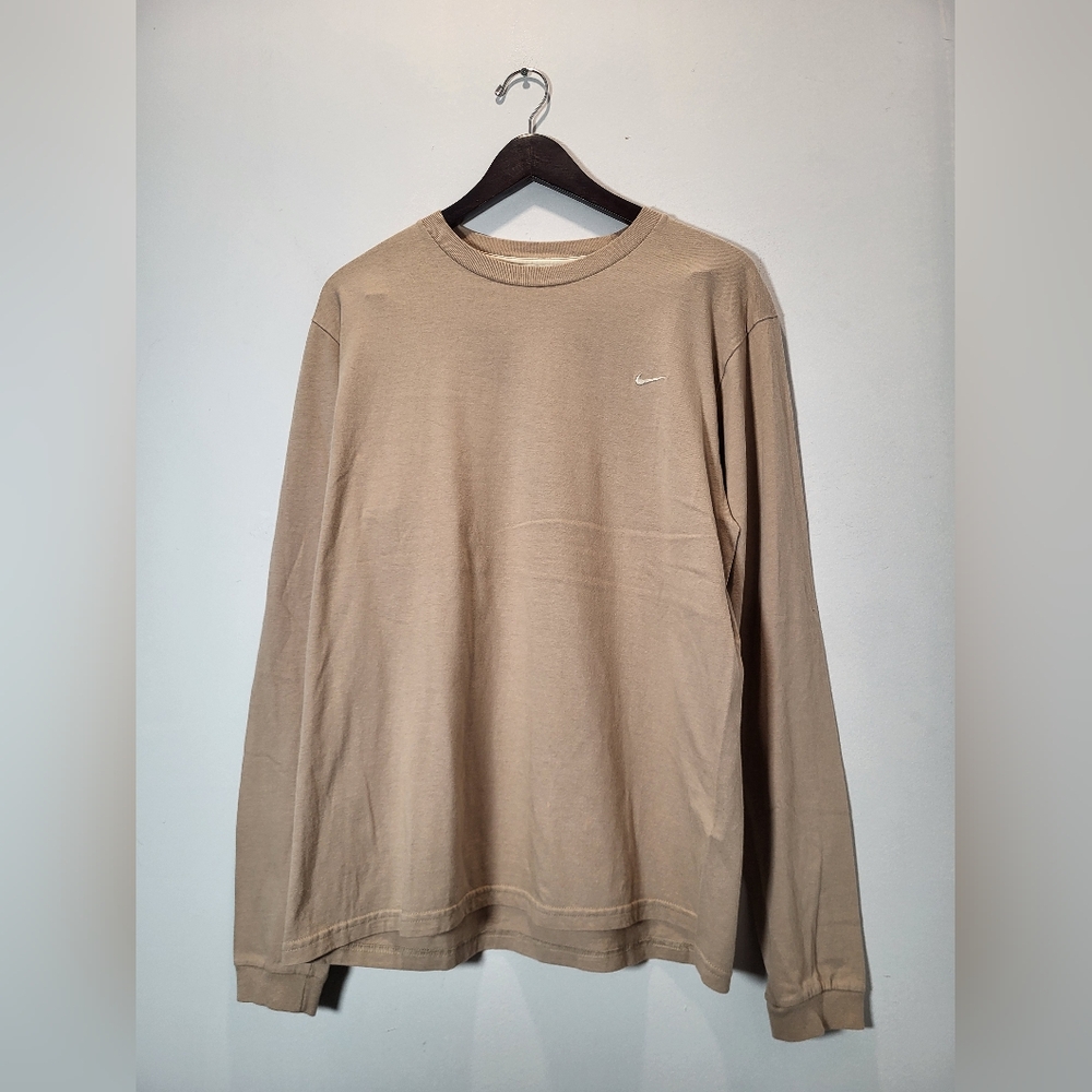 👕🌶 Nike Swoosh Embroidered Earthtone Longsleeve Shirt